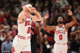 在比赛中吸 在比赛中吸