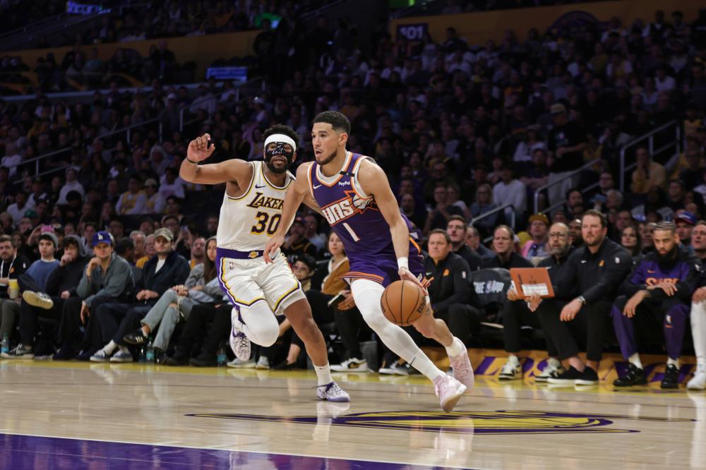 在一场充满 在一场充满