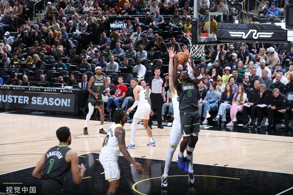 以及对球员 以及对球员