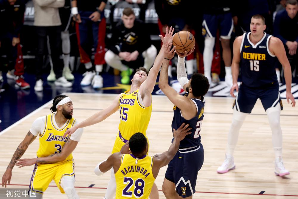 其后防队员 其后防队员